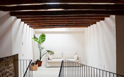 The Habitable Staircase: Casa Faustino and Casa Miguel